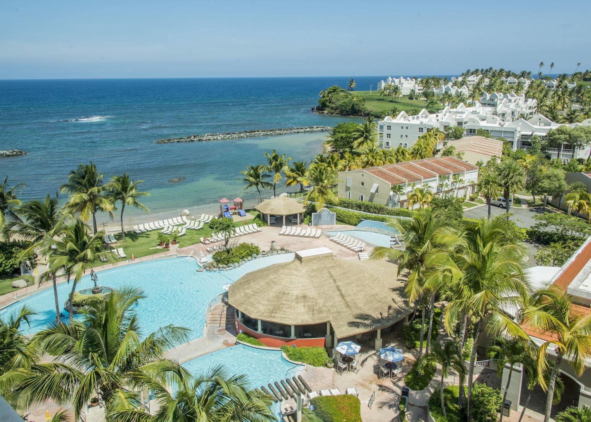 Отель Aquarius Vacation Club At Dorado Del Mar Экстерьер фото