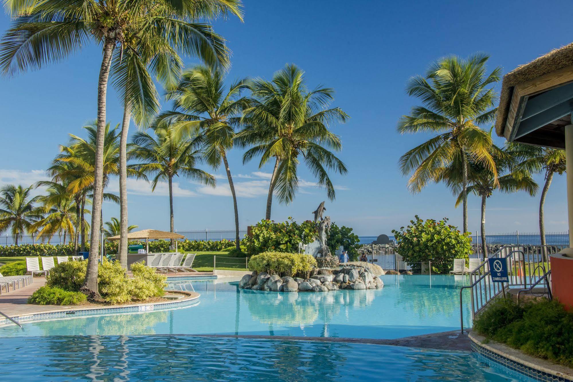 Отель Aquarius Vacation Club At Dorado Del Mar Экстерьер фото
