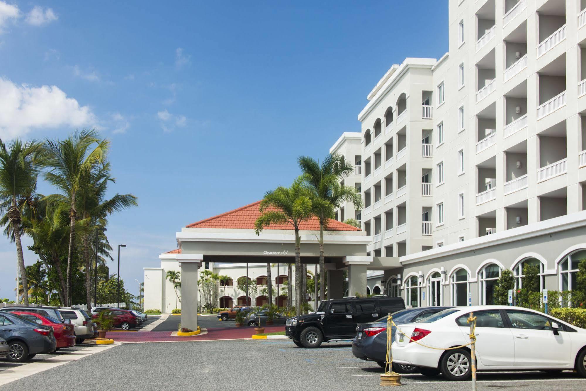Отель Aquarius Vacation Club At Dorado Del Mar Экстерьер фото