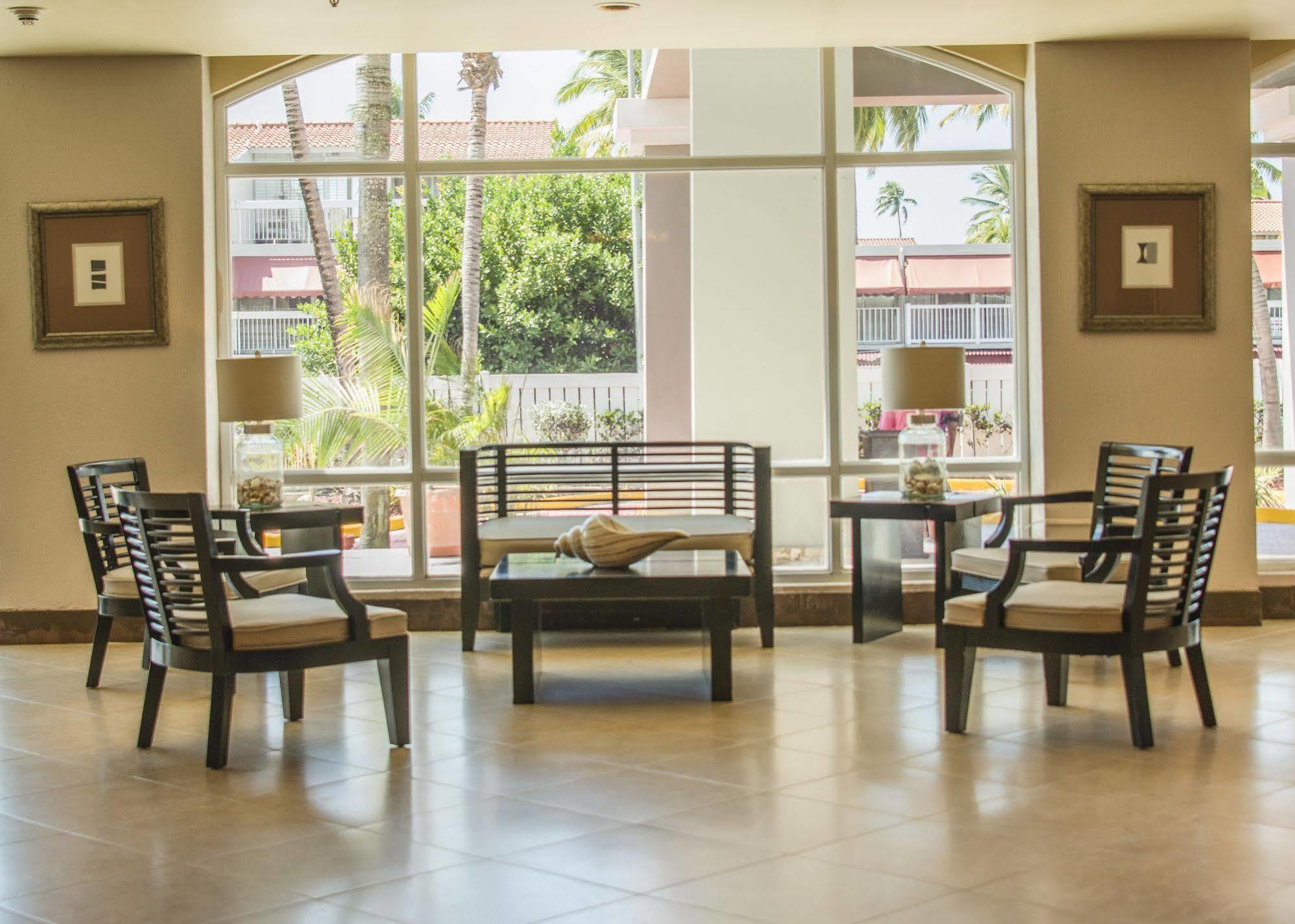 Отель Aquarius Vacation Club At Dorado Del Mar Экстерьер фото